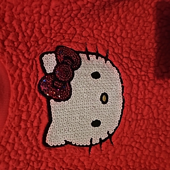 !!.  Girls 5/6 top - Picture 2 of 2